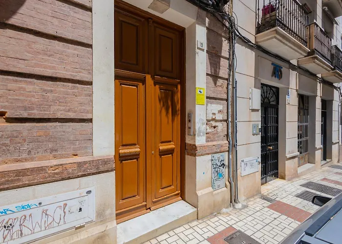 C87 - Nice Apartment Close To Teatro Cervantes